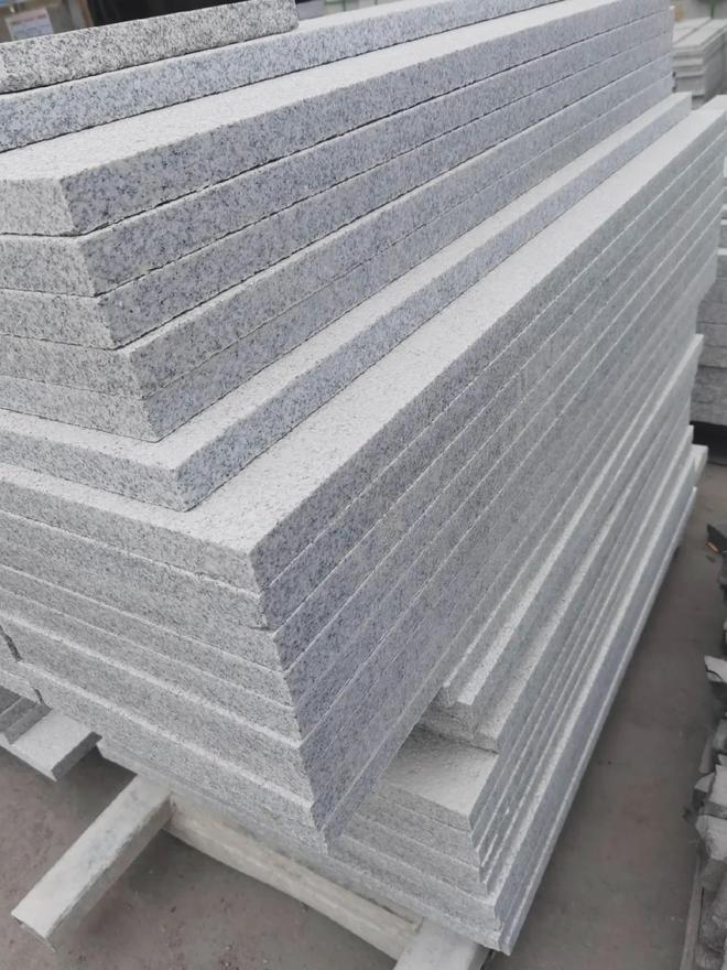 大理石白麻石材价格解析 影响因素与市场行情